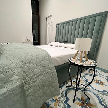 B&B Da Maria Napels Buitenkant foto